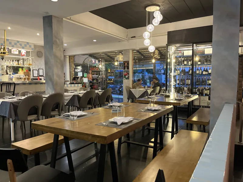 Al Fiore ristorante italiano pizza & wine cellar в Паттайе