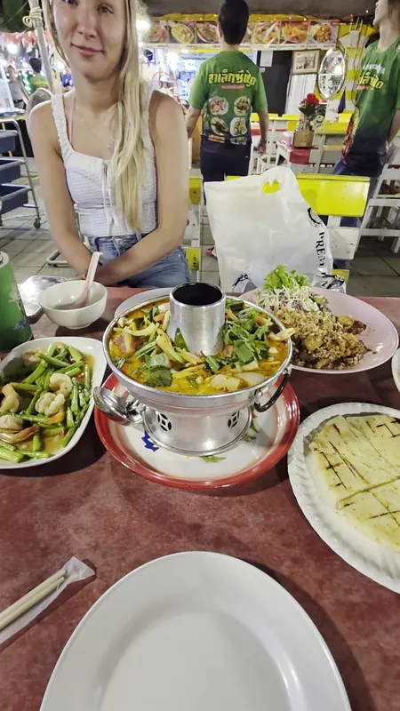ร้านอาหารอาเล็กซีฟู้ด-Alexseafood (Алек Морепродукты) в Паттайе — фото 8