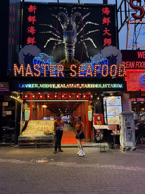 Lobster pot seafood в Паттайе — фото 17