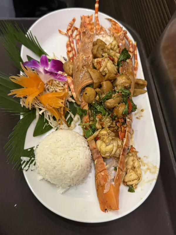 Lobster pot seafood в Паттайе — фото 11