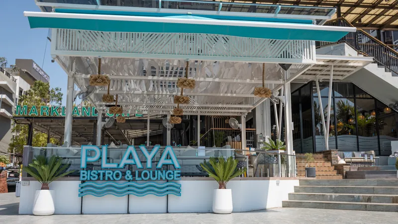 Playa Bistro & Lounge в Паттайе